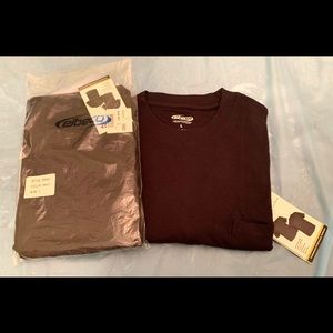 2 Men’s Dark Navy Elbeco T-Shirts- Lg